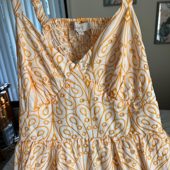 GORGEOUS Orange/ White Dress from Loft, Perfect for Wedding - Picture 3 of 9